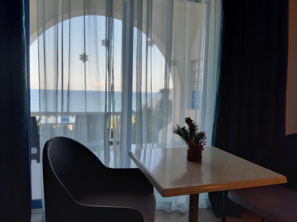 Villa Vagelis มอร์เตรี ภายนอก รูปภาพ