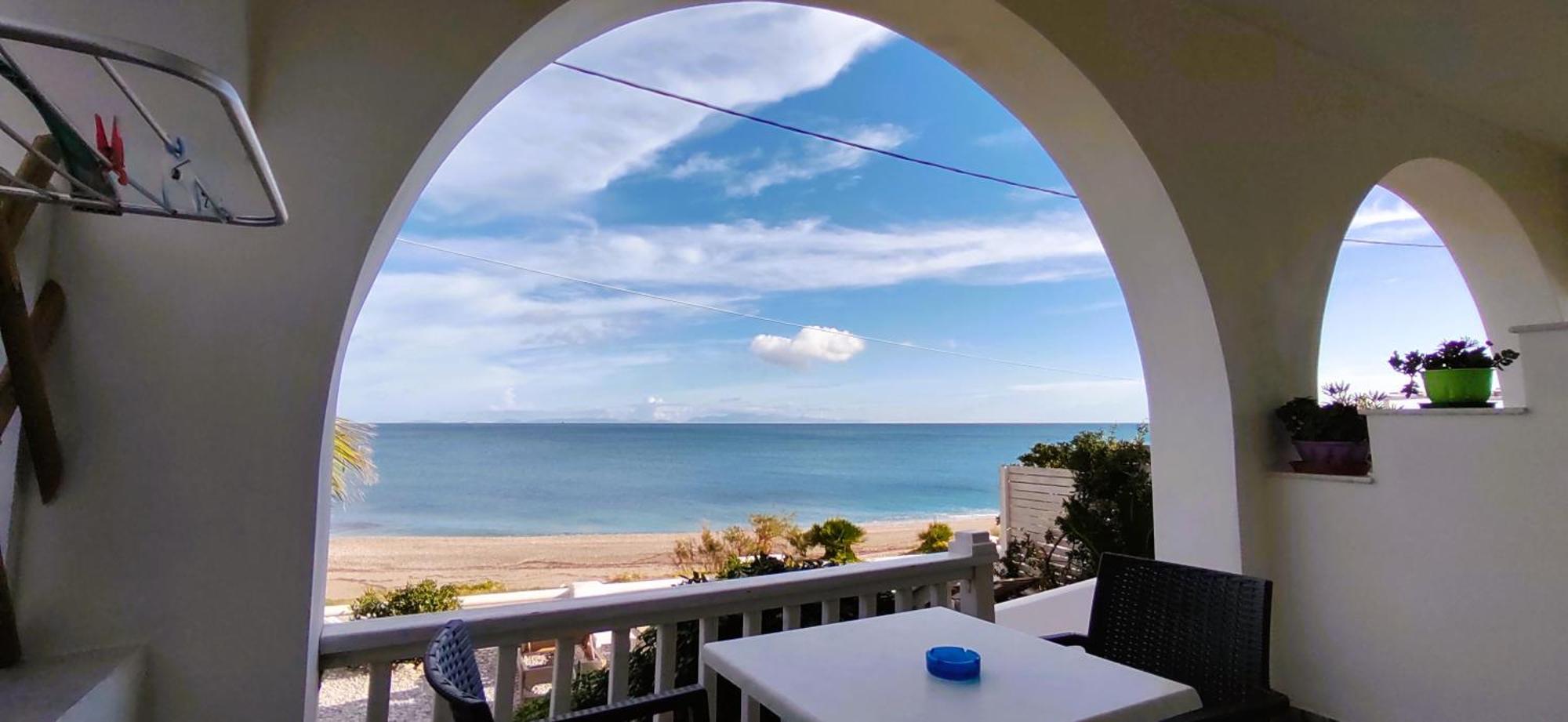 Villa Vagelis มอร์เตรี ภายนอก รูปภาพ